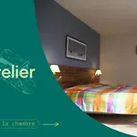 Le Manse Des Janades Vendégház *