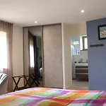 Vendégház Le Manse Des Janades *